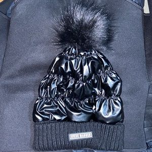 Steve Madden beanie